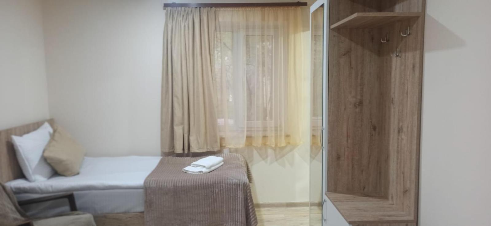 Hotel Sun House à Yeghegnadzor Extérieur photo